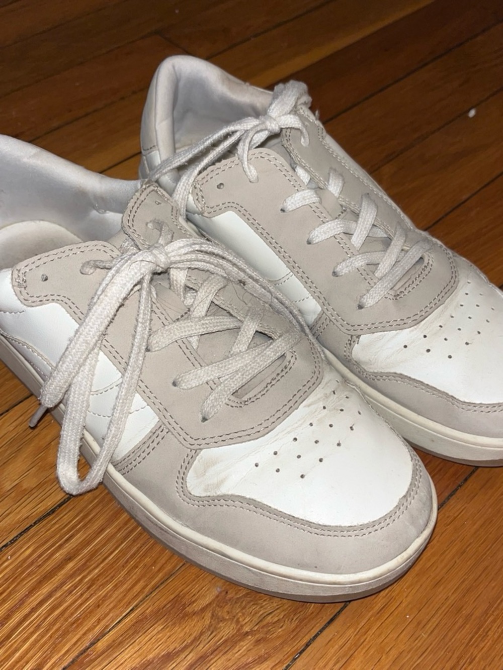 American Eagle Outfitters Women's White and Light Beige Sneakers